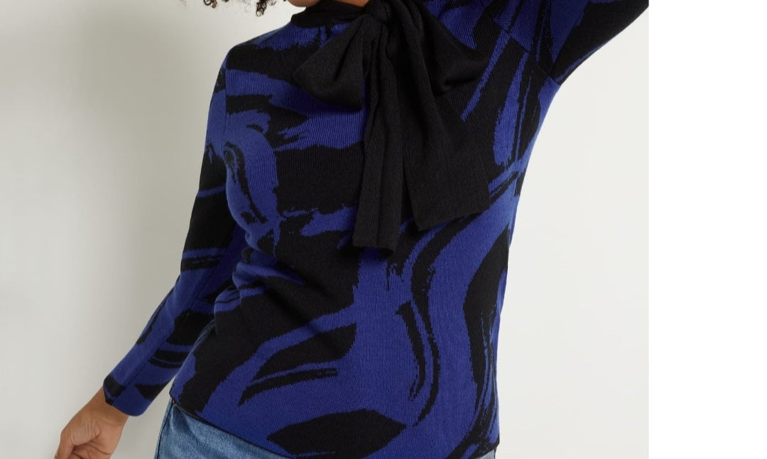 Print Bow - Neck Sweater